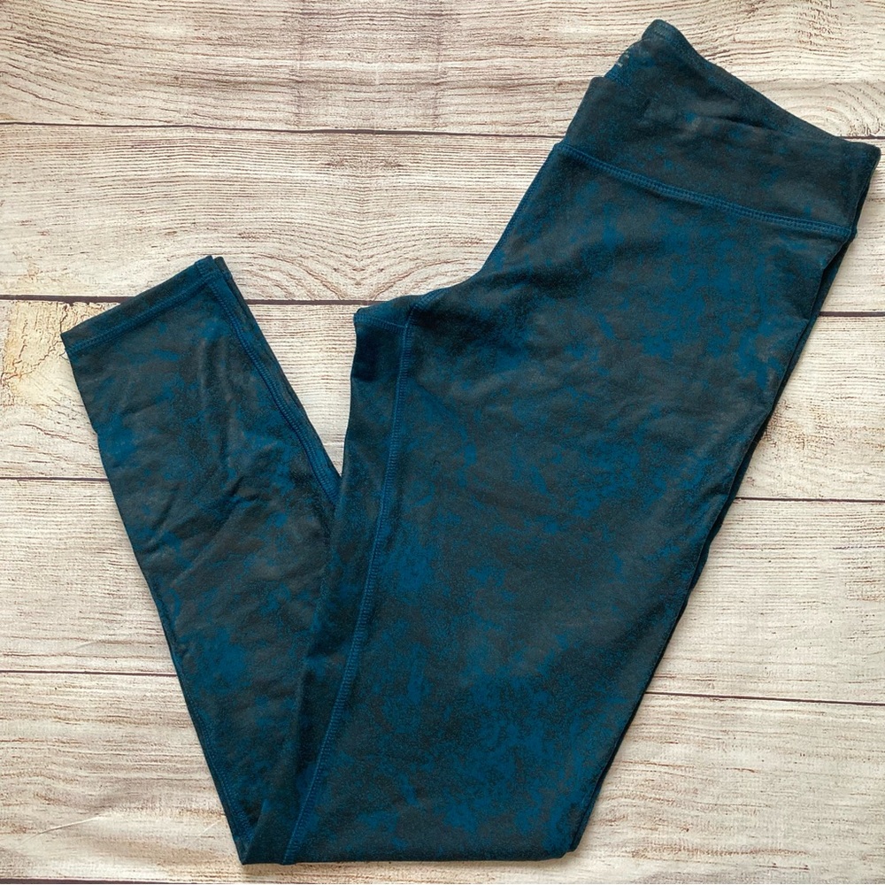 c9 Champion Mid Rise Duo Dry Faux Leather Leggings Women’s Medium Blue Black